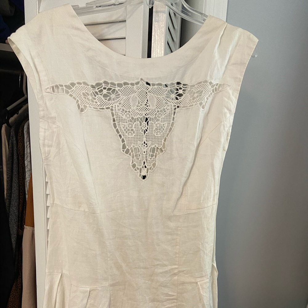 Simple creme dress